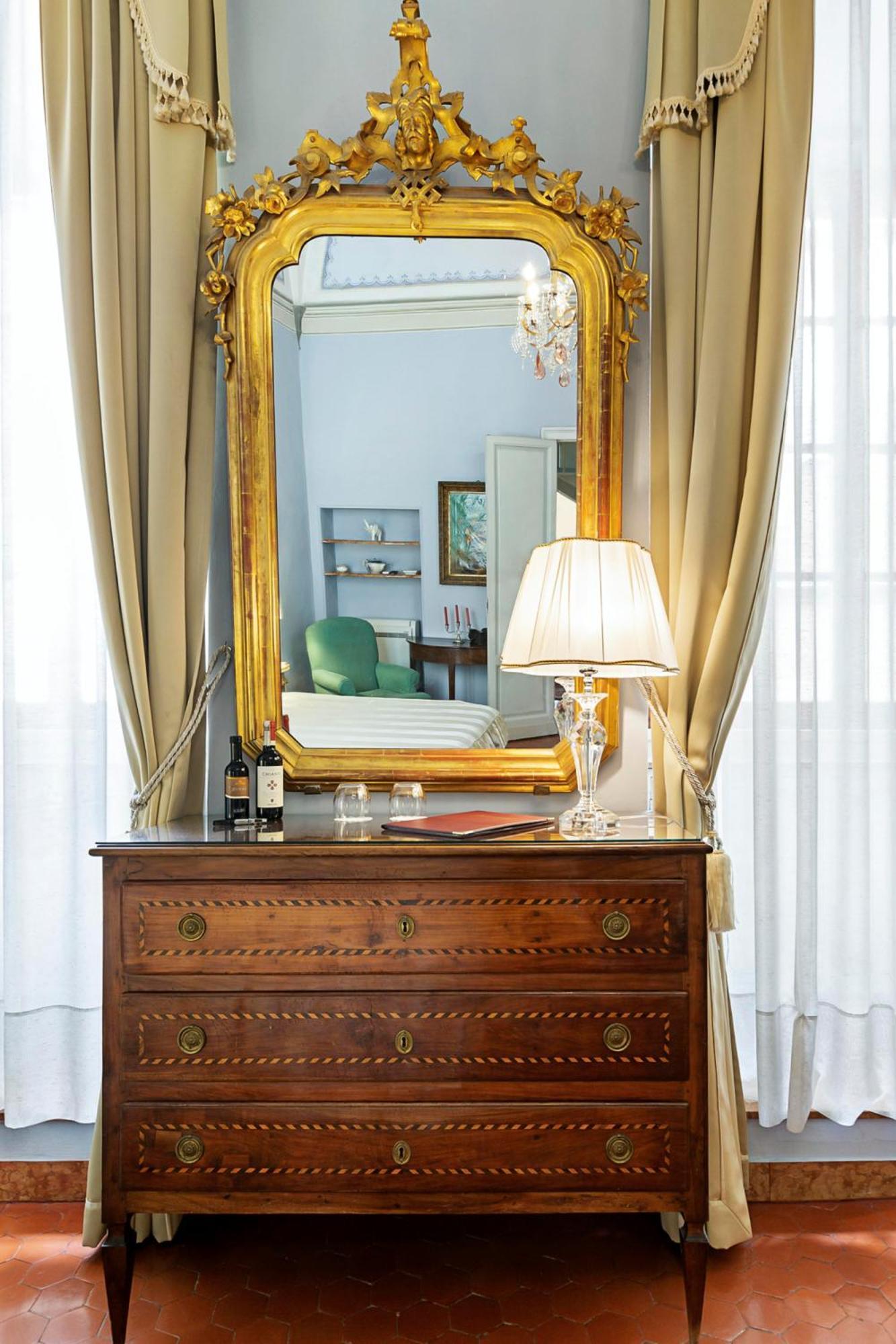 Residenza D'epoca Palazzo Borghesi Bed and breakfast Siena